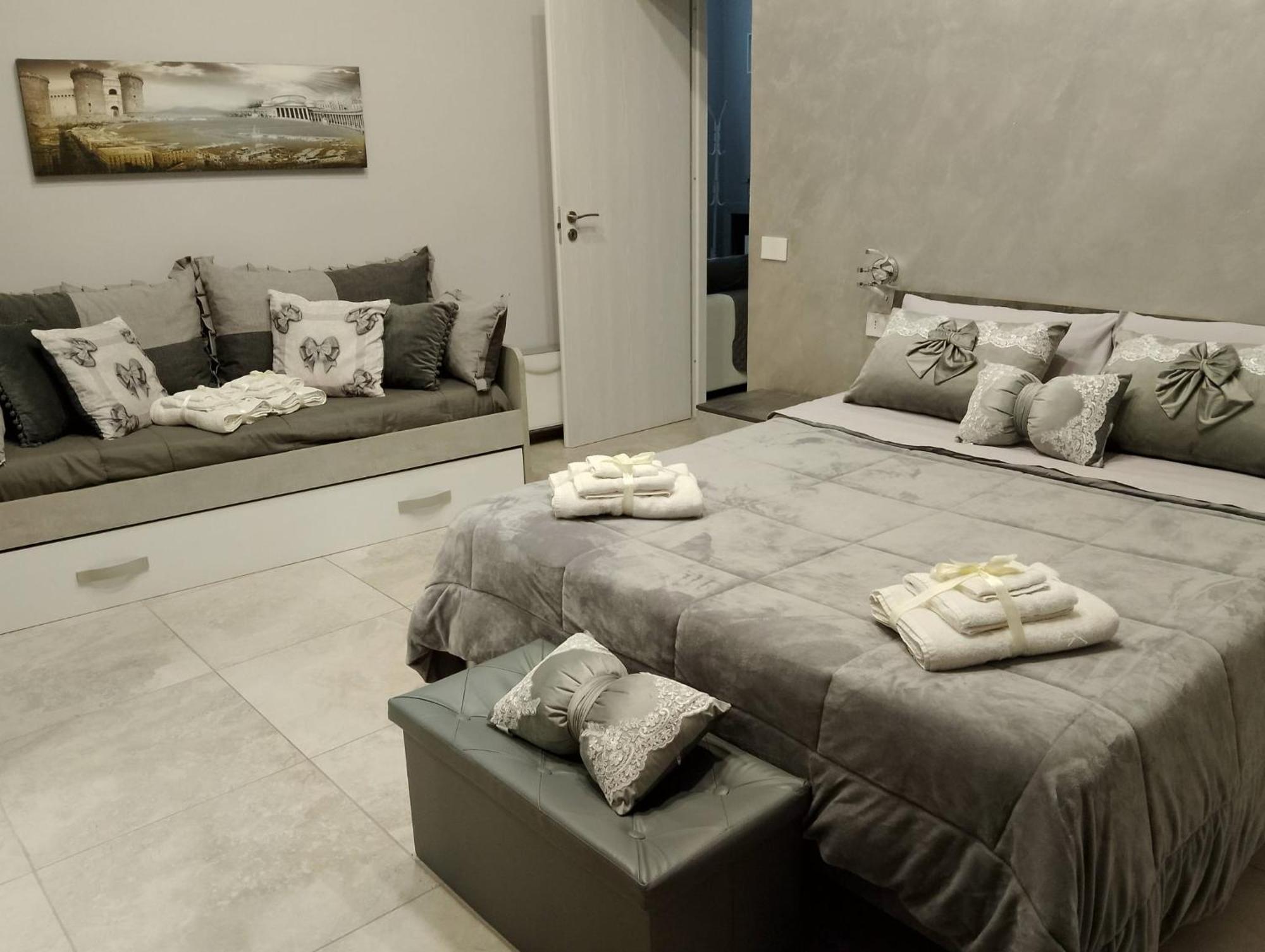 Appartement Mary House Napoli Centro Extérieur photo